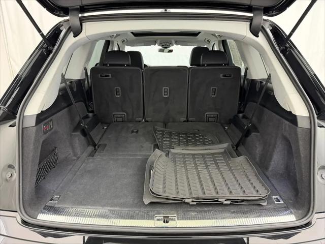 2023 Audi Q7 Premium 45 TFSI quattro Tiptronic