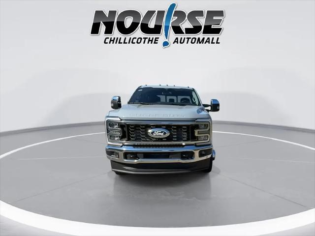 2027 Ford F-350 LARIAT
