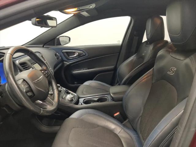 2015 Chrysler 200 S