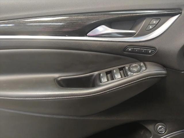 2020 Buick Enclave FWD Avenir