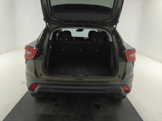 2024 Chevrolet Trax FWD SP