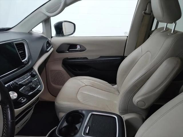 2021 Chrysler Pacifica Touring L