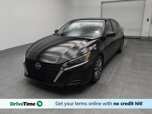 2023 Nissan Altima SV FWD for sale in Maplewood, MN