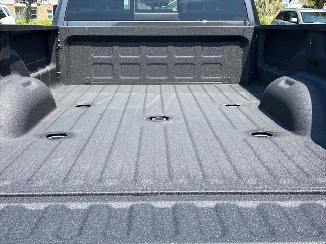 2026 Ram 3500 Tradesman Crew Cab 4x4 8 Box