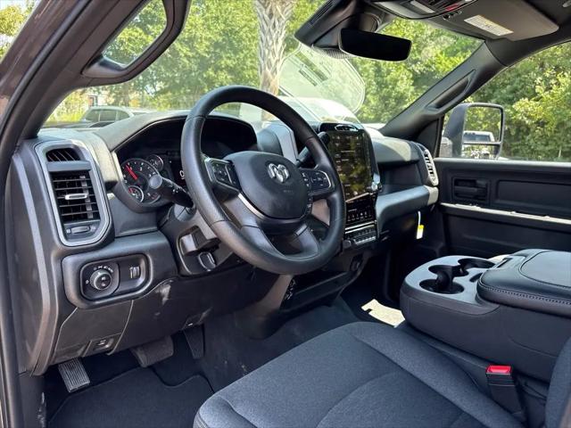 2026 Ram 3500 Tradesman Crew Cab 4x4 8 Box