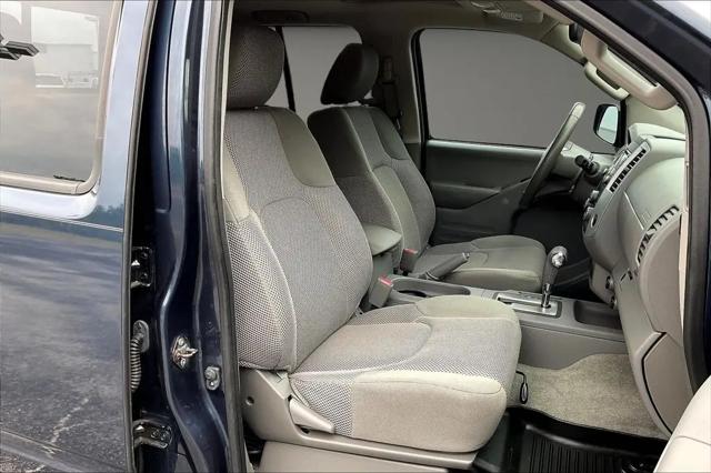 2016 Nissan Frontier SV