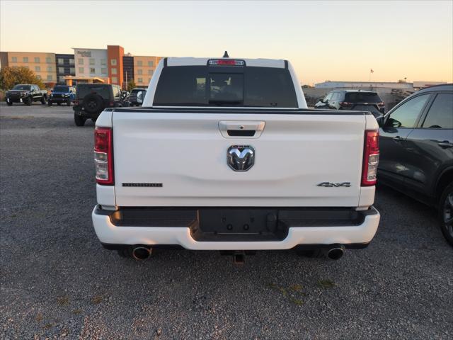 2019 Ram 1500 Big Horn/Lone Star Crew Cab 4x4 57 Box