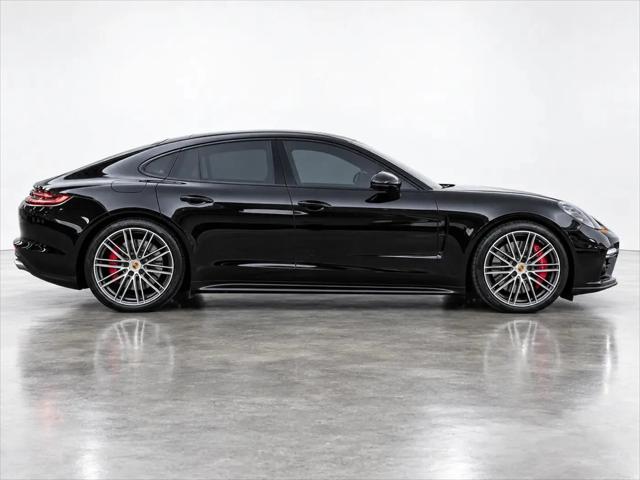 2019 Porsche Panamera Turbo
