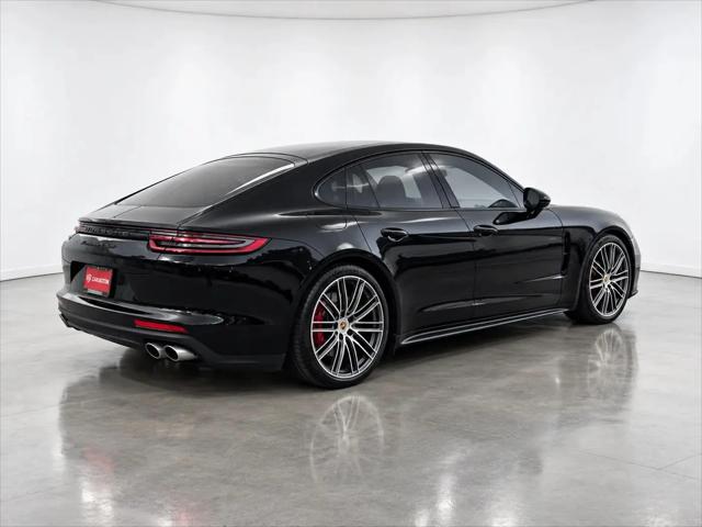 2019 Porsche Panamera Turbo