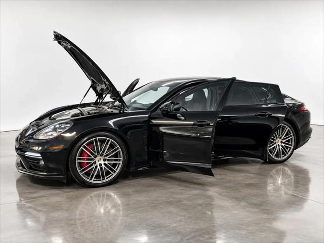 2019 Porsche Panamera Turbo