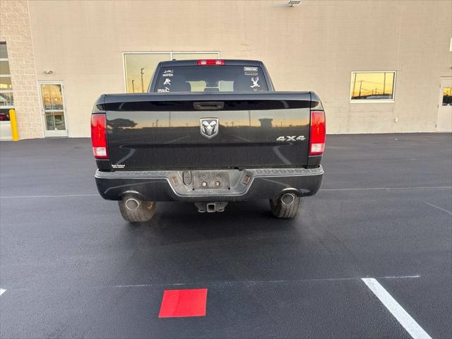 2017 RAM 1500 Express Crew Cab 4x4 57 Box 2017 RAM 1500 Express Crew Cab 4x4 57 Box