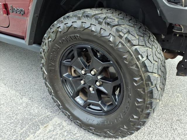 2021 Jeep Gladiator Willys 4x4 2021 Jeep Gladiator Willys 4x4
