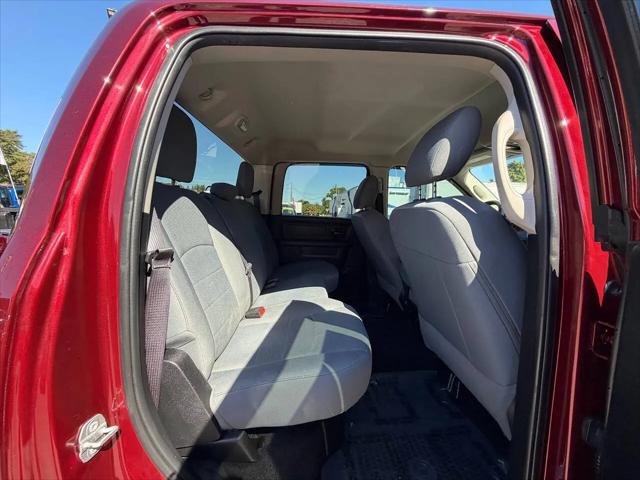 2017 Ram 2500 Tradesman Crew Cab 4x4 64 Box