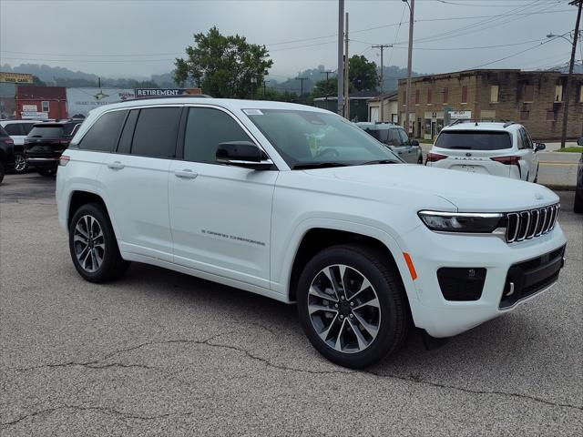 2025 Jeep Grand Cherokee Overland 4x4 2025 Jeep Grand Cherokee Overland 4x4