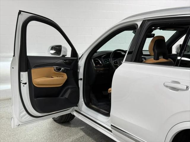 2021 Volvo XC90 T6 Inscription 7 Passenger
