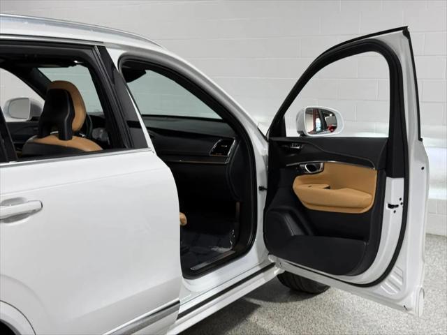 2021 Volvo XC90 T6 Inscription 7 Passenger