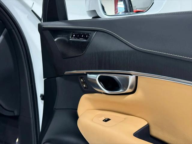 2021 Volvo XC90 T6 Inscription 7 Passenger