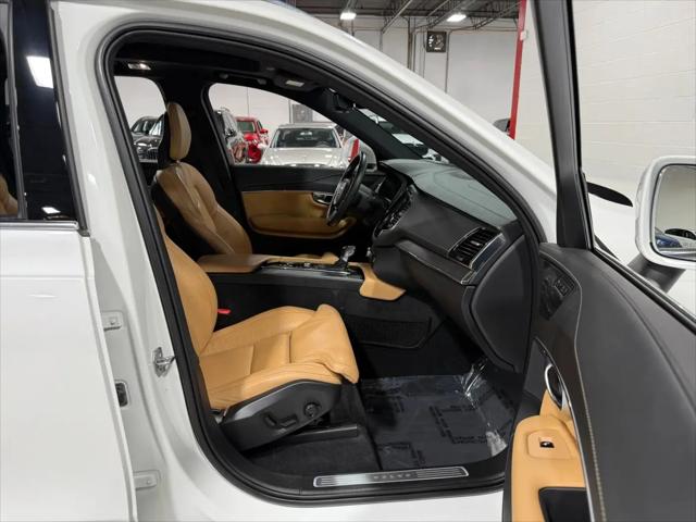 2021 Volvo XC90 T6 Inscription 7 Passenger