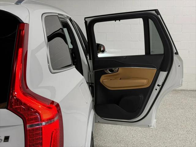 2021 Volvo XC90 T6 Inscription 7 Passenger