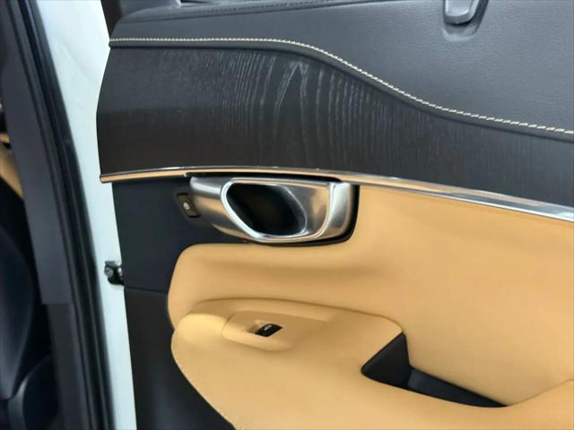 2021 Volvo XC90 T6 Inscription 7 Passenger