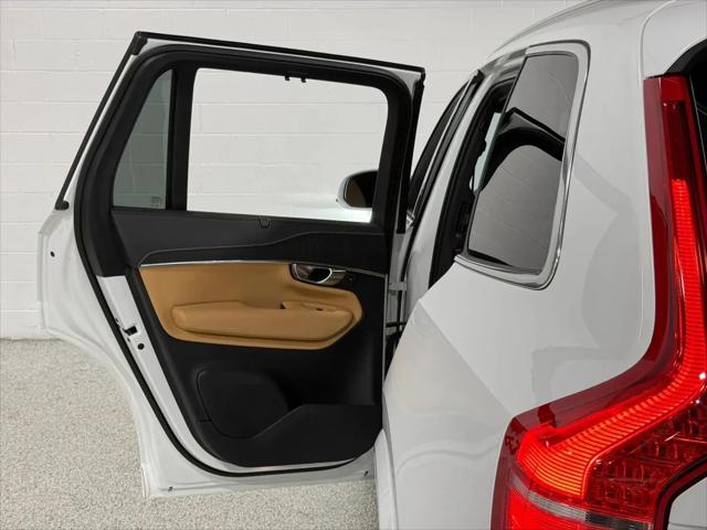 2021 Volvo XC90 T6 Inscription 7 Passenger