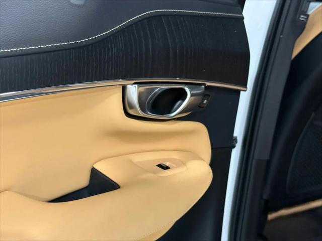 2021 Volvo XC90 T6 Inscription 7 Passenger