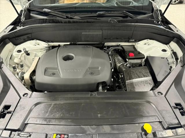2021 Volvo XC90 T6 Inscription 7 Passenger