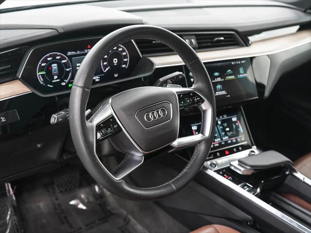 2024 Audi e-tron Premium Plus quattro
