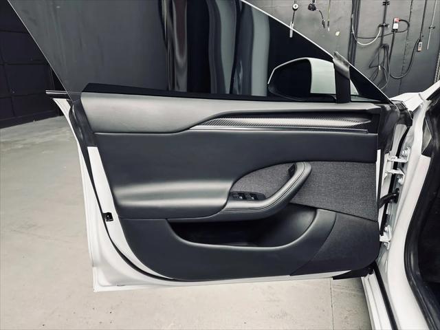 2023 Tesla Model S Plaid Tri Motor All-Wheel Drive