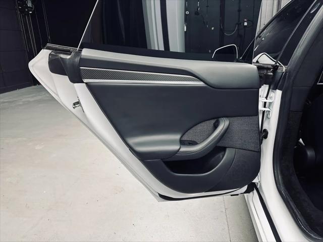 2023 Tesla Model S Plaid Tri Motor All-Wheel Drive
