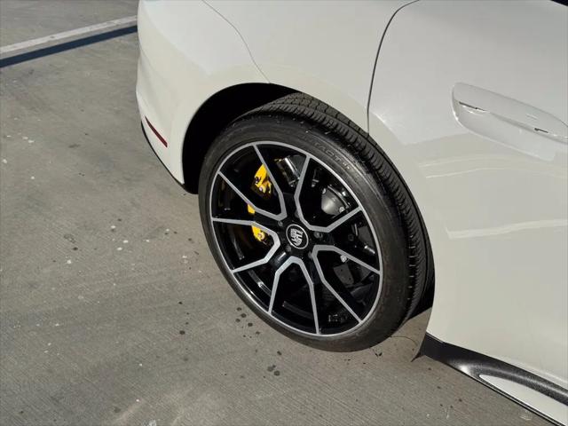 2023 Porsche Taycan 4S