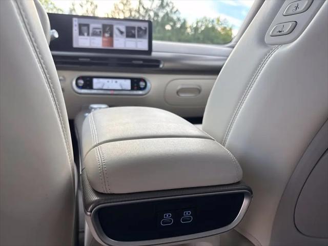 2024 Genesis GV60 Standard RWD