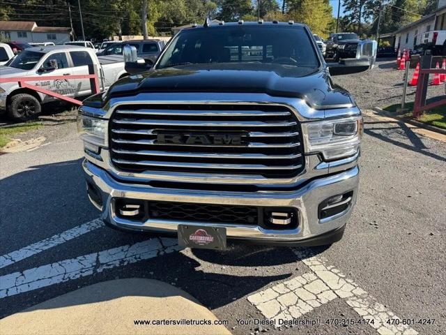 2020 Ram 3500 Laramie Longhorn Crew Cab 4x4 8 Box