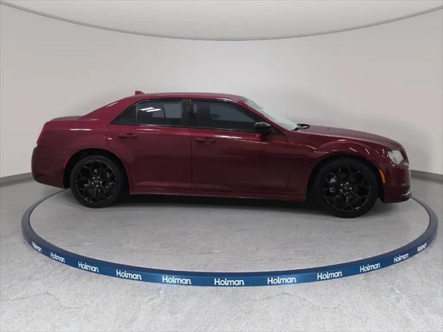 2018 Chrysler 300 Touring