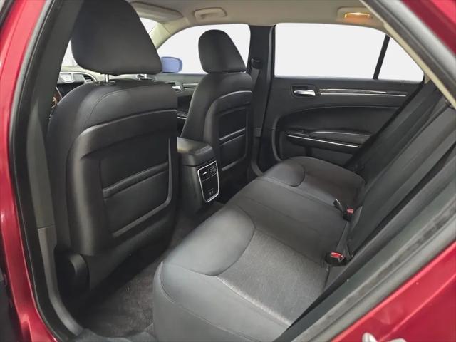 2018 Chrysler 300 Touring