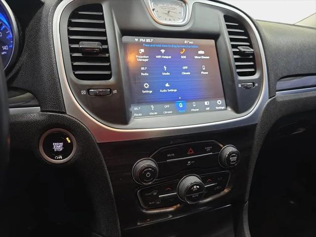 2018 Chrysler 300 Touring