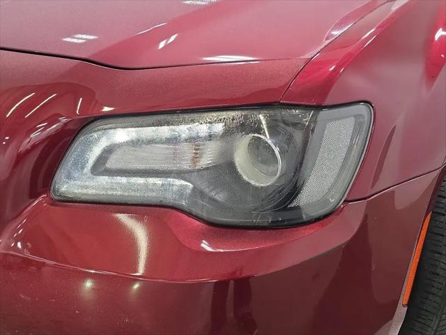 2018 Chrysler 300 Touring