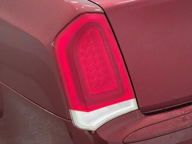 2018 Chrysler 300 Touring