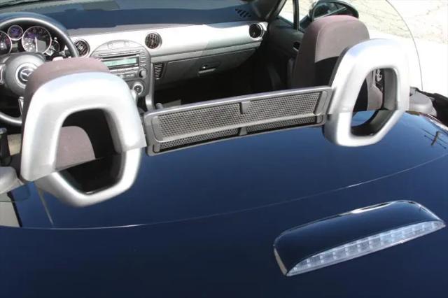 2010 Mazda MX-5 Touring