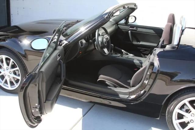 2010 Mazda MX-5 Touring