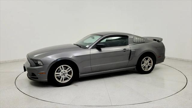 2014 Ford Mustang V6