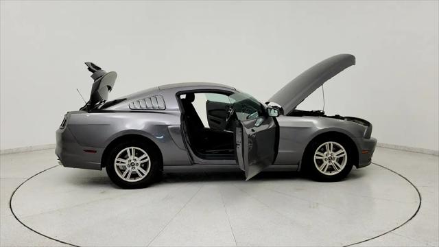 2014 Ford Mustang V6