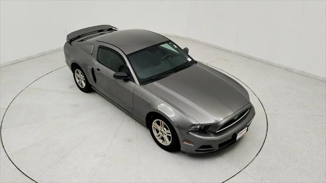2014 Ford Mustang V6