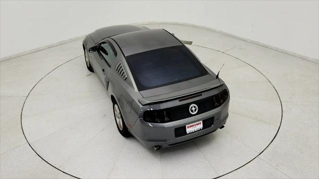 2014 Ford Mustang V6