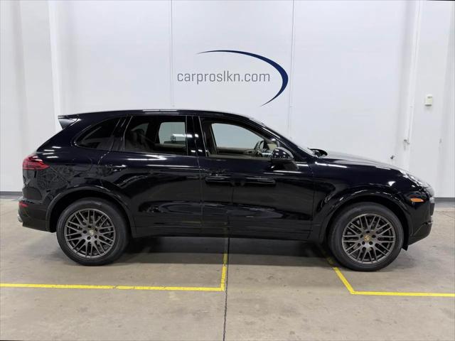 2017 Porsche Cayenne Platinum Edition