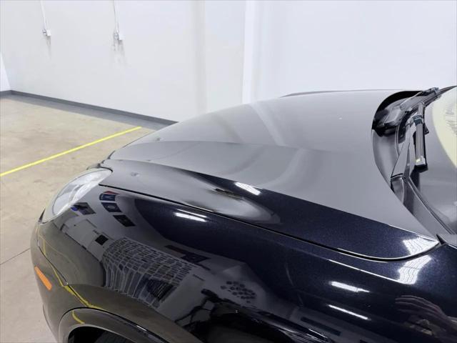 2017 Porsche Cayenne Platinum Edition