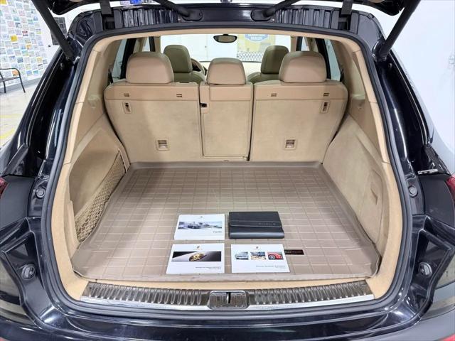 2017 Porsche Cayenne Platinum Edition