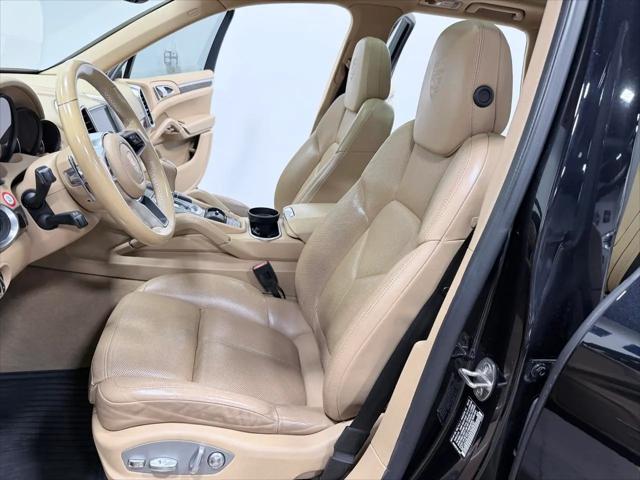 2017 Porsche Cayenne Platinum Edition