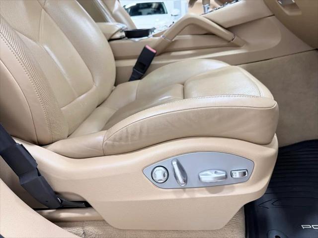 2017 Porsche Cayenne Platinum Edition