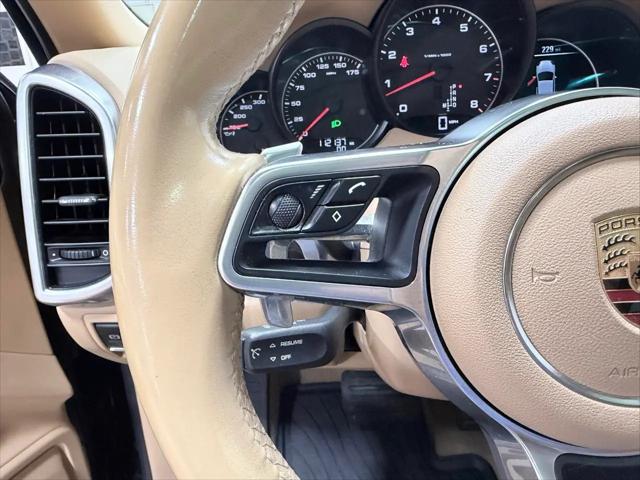 2017 Porsche Cayenne Platinum Edition
